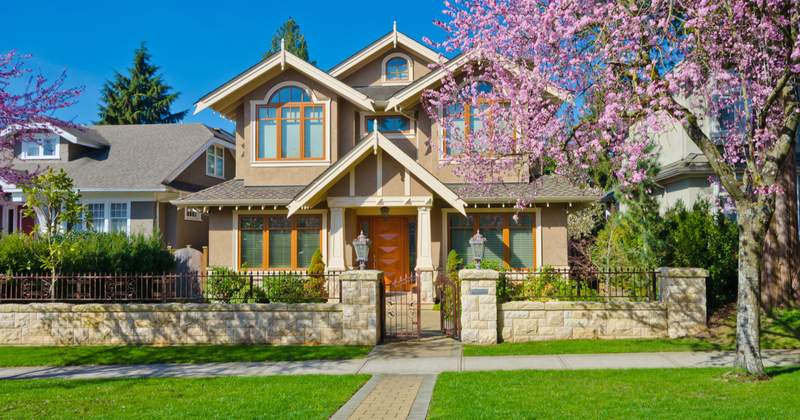 5 Considerations for Buying a Home Right Now
